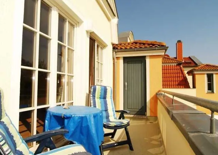 Unter Den Kolonnaden 13 *